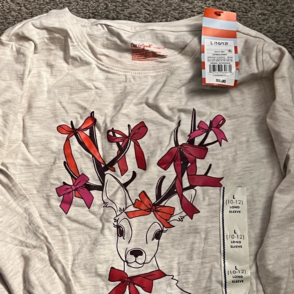 Girl’s long sleeve shirt